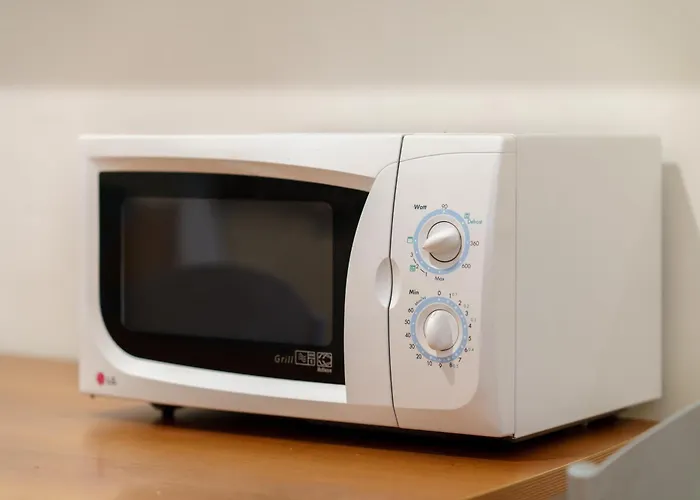 Classic Old Town Apartment *