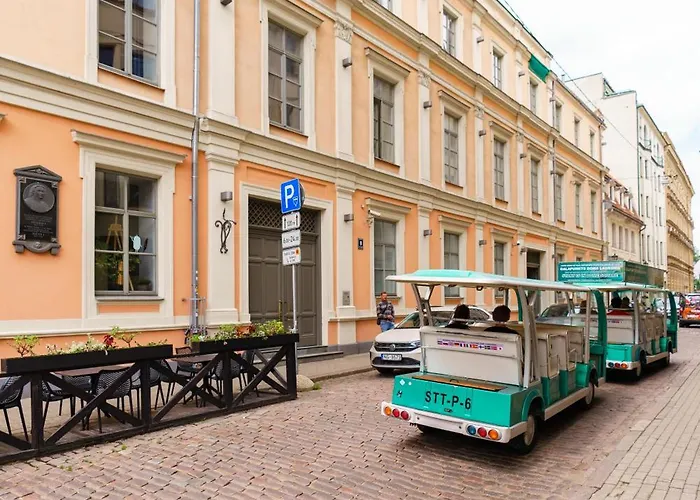 Classic Old Town Apartment Riga